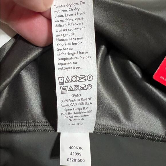 Spanx Shaping Satin Thong in Silver Moon 3X - Picture 14 of 14